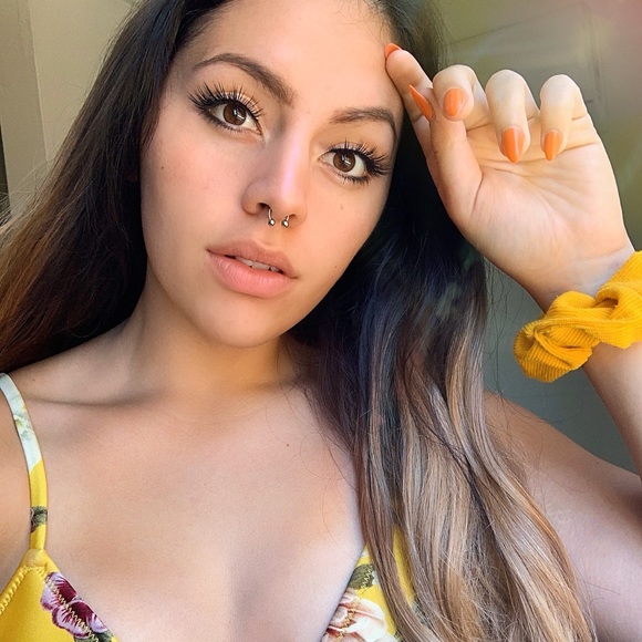 Aloha! Please read my description! ☺️ - Picture 8 of 9